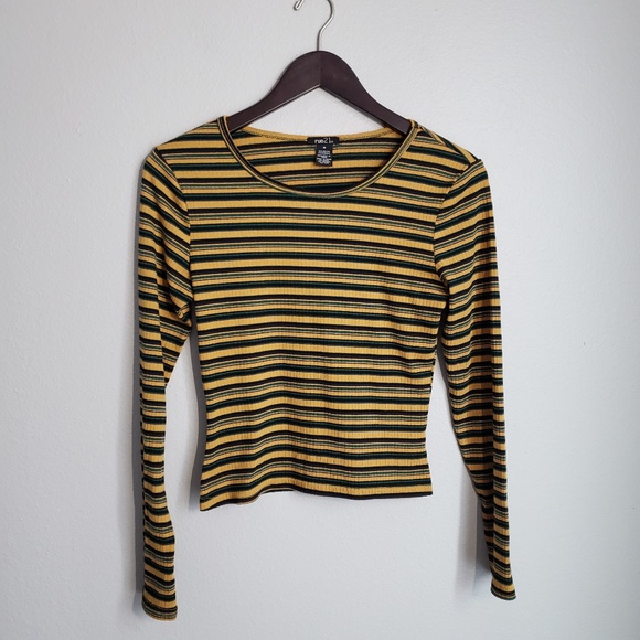 Rue21 Tops - Rue21 | Stripe Long Sleeve- M